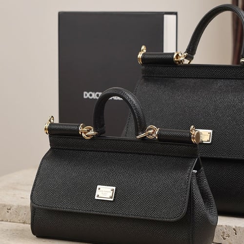 شنطة دولسي أند غابانا أسود سمول