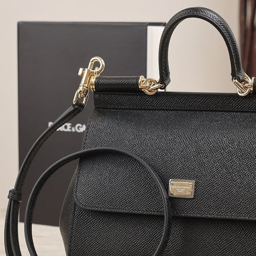 شنطة دولسي أند غابانا أسود سمول