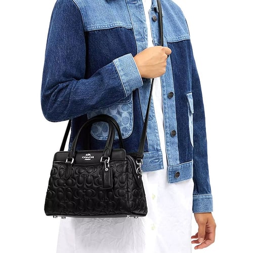 شنطة كوتش ميني كاريال سوداء