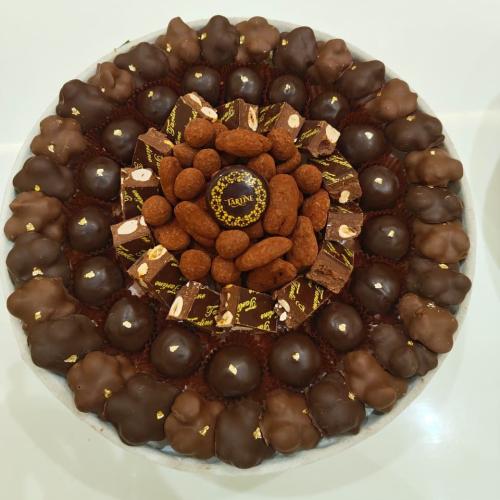 طلبية خاصة مشكل (التواصل بالواتس)