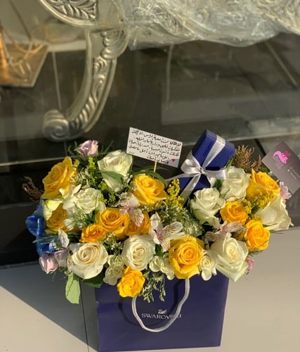 تنسيق مجموعه هدايا على كيس سواروفيسكي