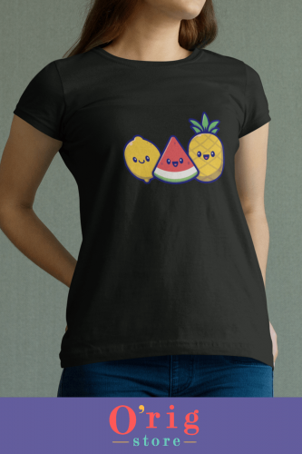 تيشيرت اسود بطبعة لطيفة