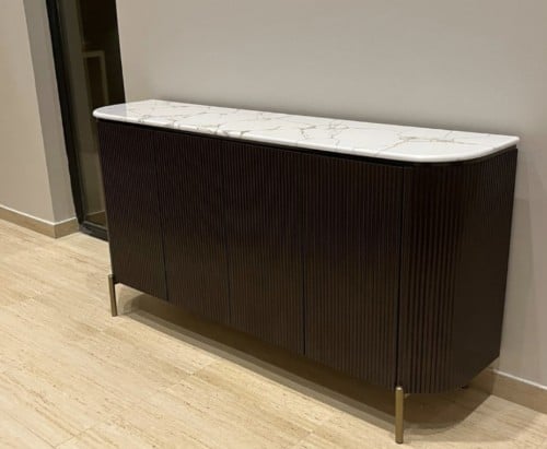 طاولة بوفية هيون