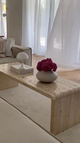 طاولة رخام ترافنتينو