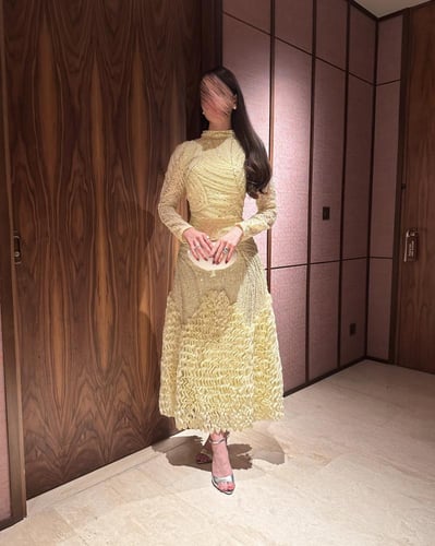 طقم Textured yellow