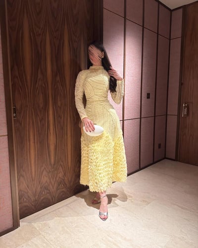 طقم Textured yellow