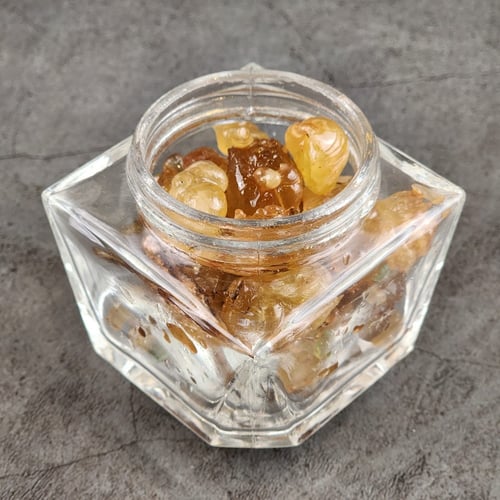 لبان مسقى بالرمان