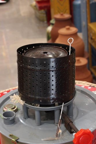 طباخة زمان ( بالقاز )