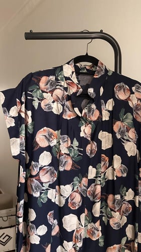 دراعة خفيفه بطباعه ورود