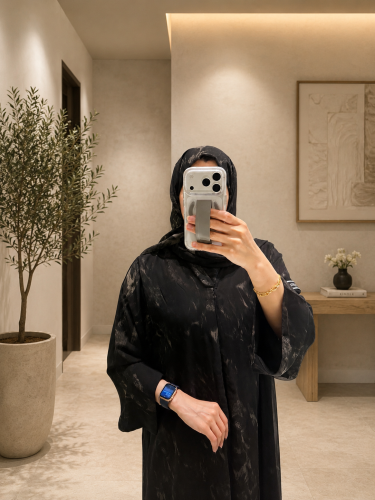 عباية شيفون مبطن مموج