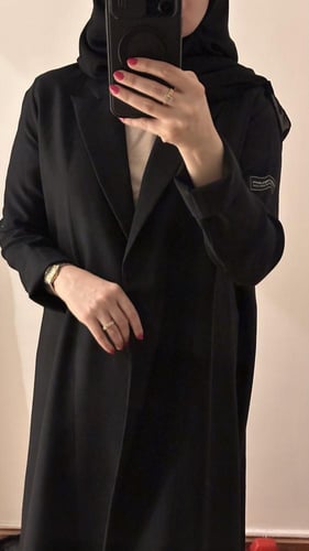 عباية سوداء رسميه
