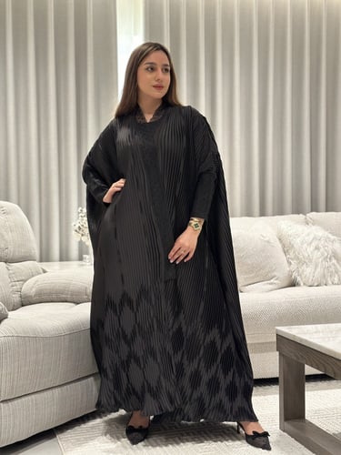 عباية من قماش البليسيه الخفيف