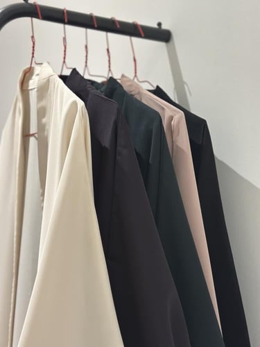 عباية قماش حرير ندى بقصة نص بشت