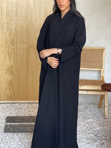 عباية قماش اندنوسي اسود