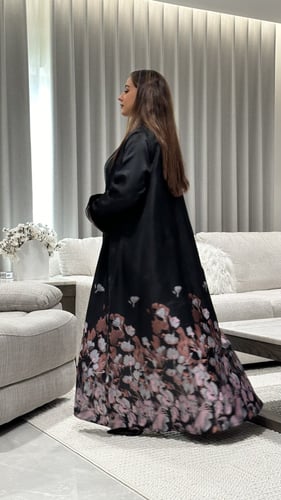 عباية تفته مع رسم طباعه