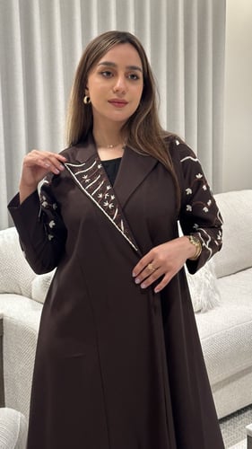 عباية تفته بني بتطريز يدوي