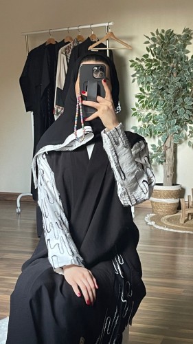 عباية لينين بكم ابيض مطرز