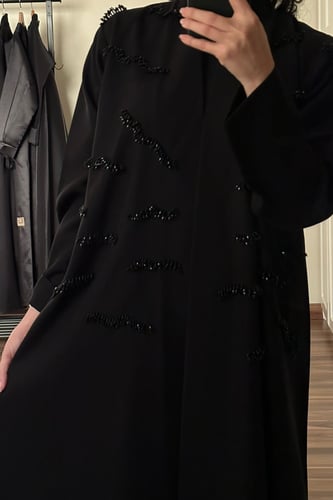 عباية كريب بشك أسود