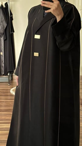 عباية تفتة ياباني بأزرار برونزيه مطفيه وتطزيز برون...