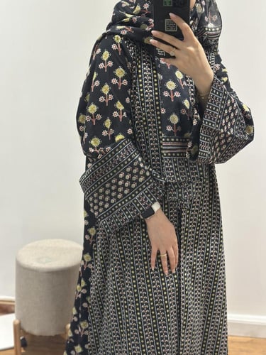 عباية بقماش قطن هندي