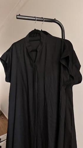 دراعة خفيفه باللون الأسود