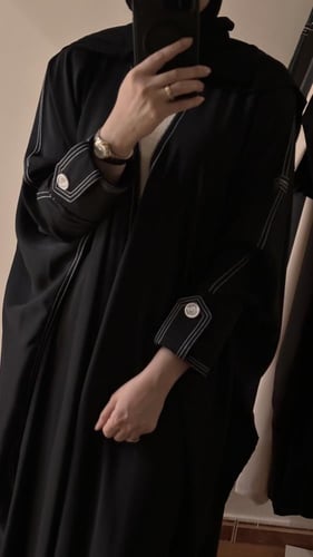 عباية قماش حرير ندى بقصة نص بشت