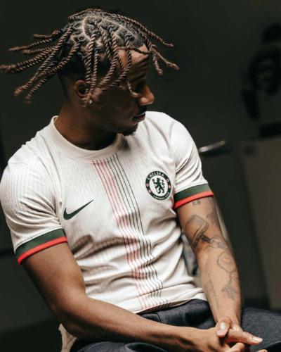 تيشيرت تشيلسي الاحتياط نسخة الاعبين موسم 2025/2026