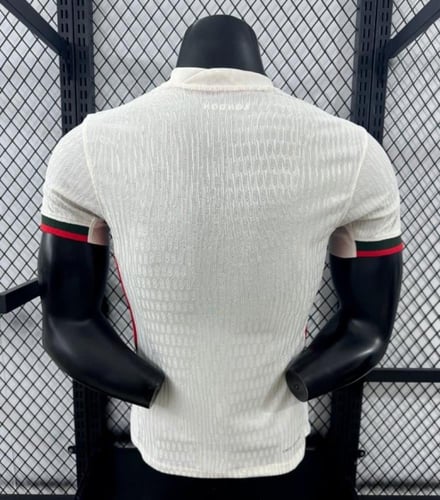 تيشيرت تشيلسي الاحتياط نسخة الاعبين موسم 2025/2026