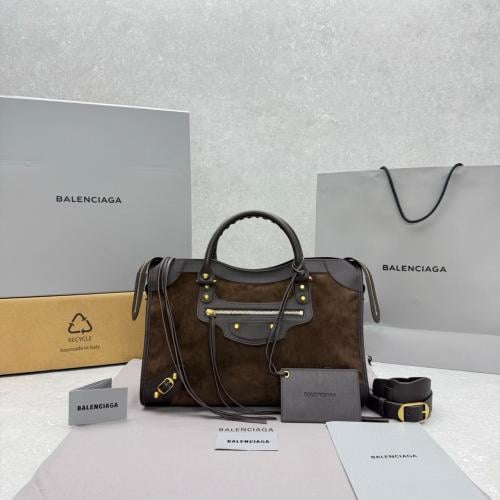 شنط بالنسياغا برايانا 262514