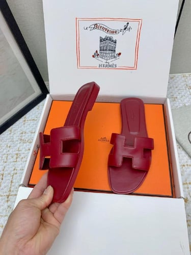 حذاء هيرمس ٢٠٢٥ برايانا 211455