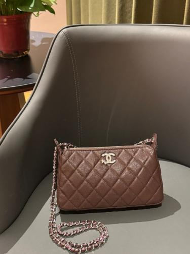 شنط شانيل ٢٠٢٥ برايانا 243186