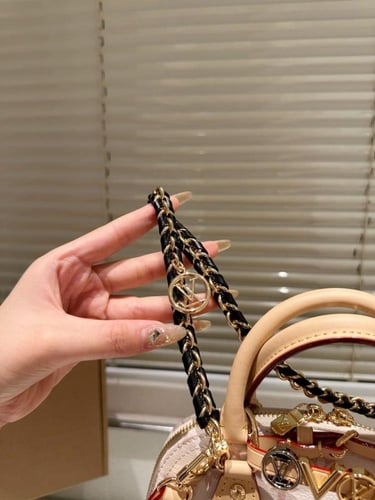 شنط لويس فيتون برايانا 204104