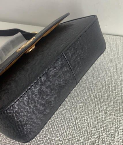 شنط كوتش ٢٠٢٥ برايانا 243106