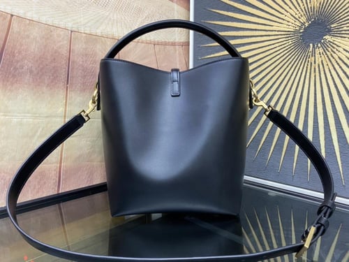 شنط سان لوران برايانا 211226