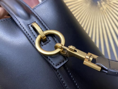 شنط سان لوران برايانا 211226