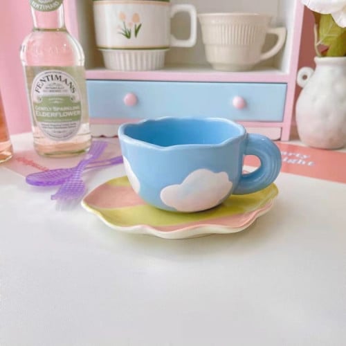 كوب سيراميك بطبعة الغيوم .