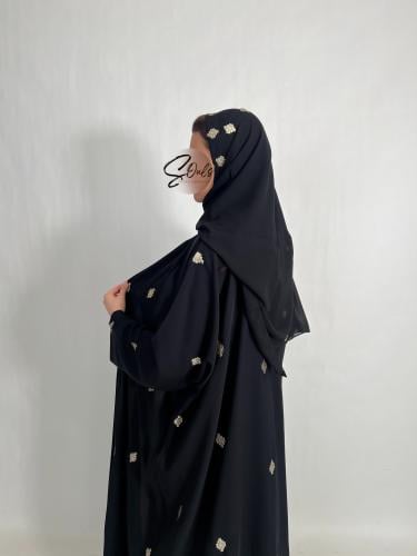 عبايه ملكيه