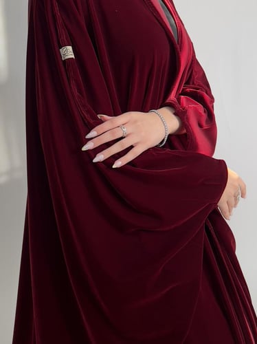 بشت مخمل عنابي