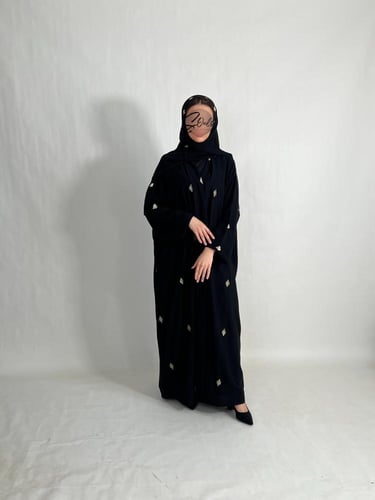 عبايه ملكيه