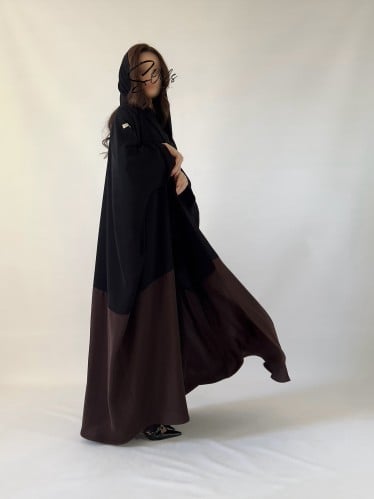 عبايه ( أسود - بني )