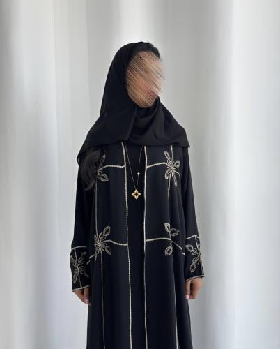 فستان اسود كت