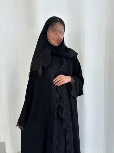 دانتيل أسود عباية