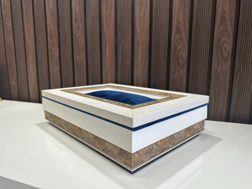 بوكس الاهداء الملكي شكل 4