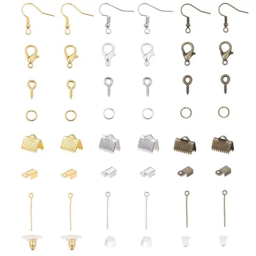 علب للاكسسورات مع ملقاط متوفر لونين اكثر من 50 قطع...