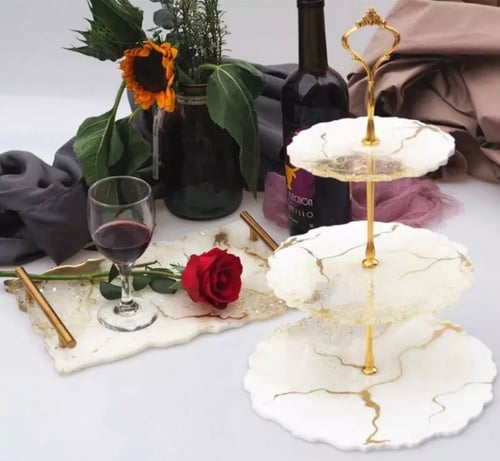 حامل كيك 3 ادوار شكل تاج متوفر 3 الوان