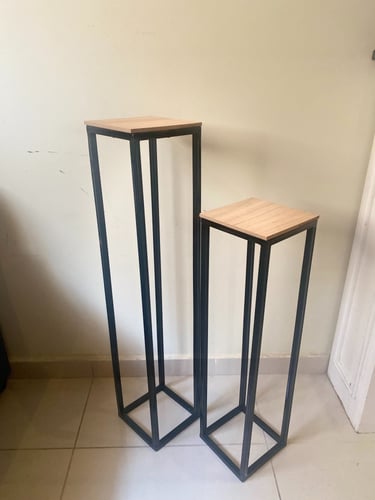 استاندات جانبيه لون ذهبي او اسود او فضي حسب الطلب...