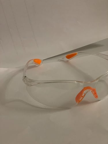 نظاره الوقايه لحمايه العين من الصنفره والنحت والغب...