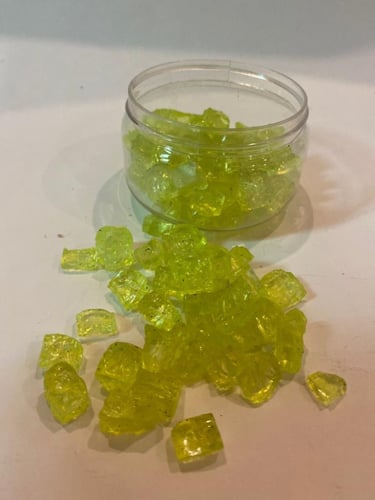 كسر قزاز متوفر بعده الوان