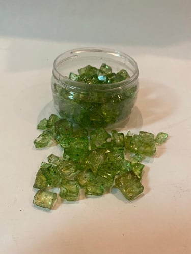 كسر قزاز متوفر بعده الوان