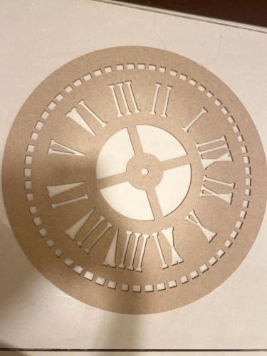 خشب mdf جاهز للاعمال الخشبيه سمك 6 مقاس قطرها47